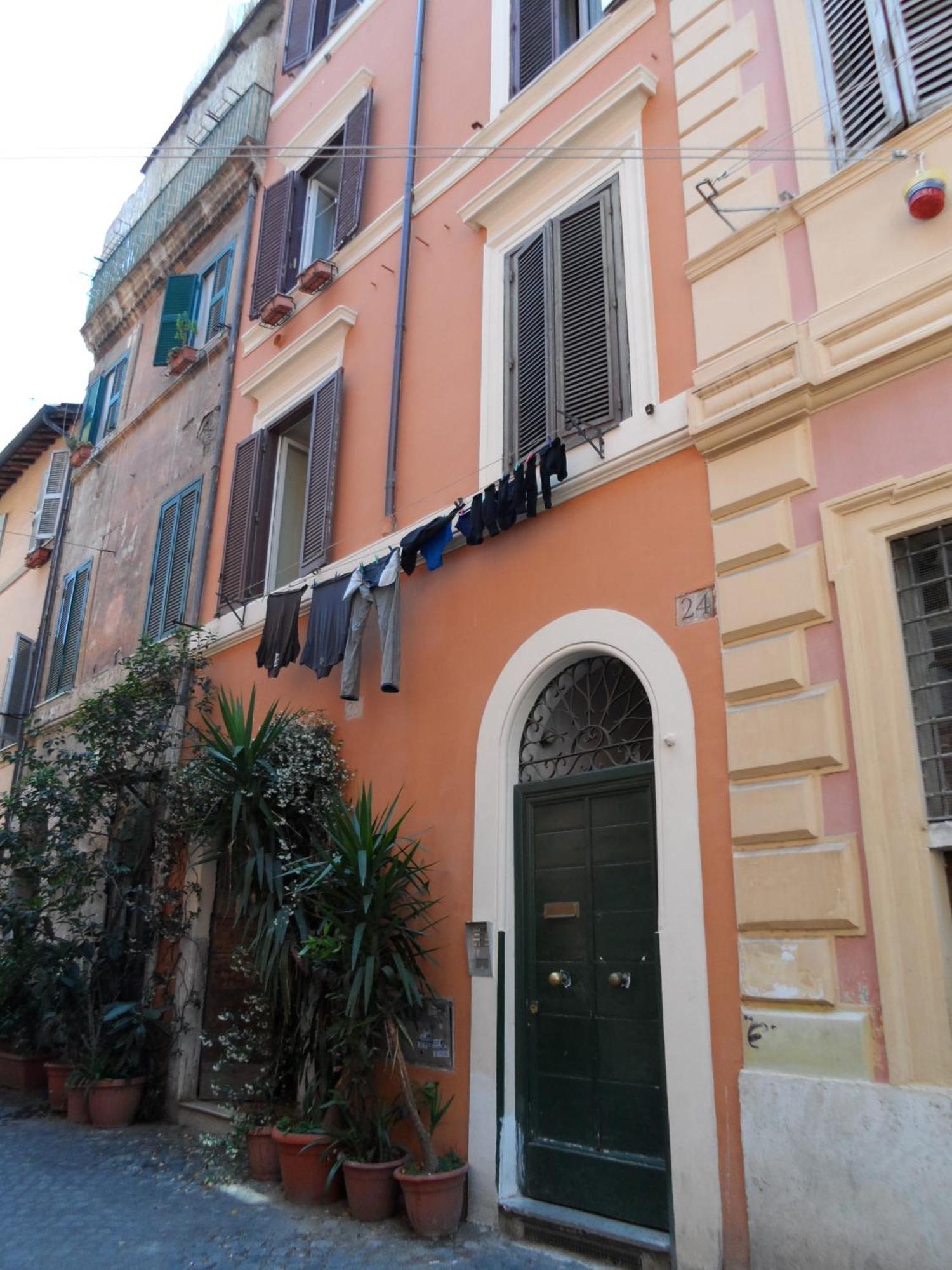 Vaticano Ohana Suite Trastevere Рим Экстерьер фото